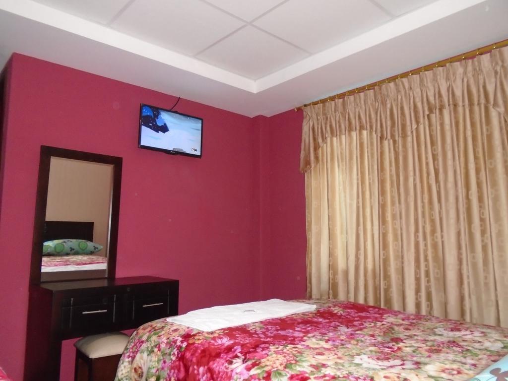 Hotel El Ejido 키토 객실 사진